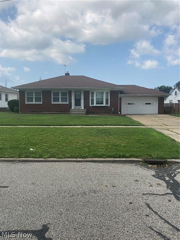 5806 Ackley Rd, Parma, OH 44129 Zillow