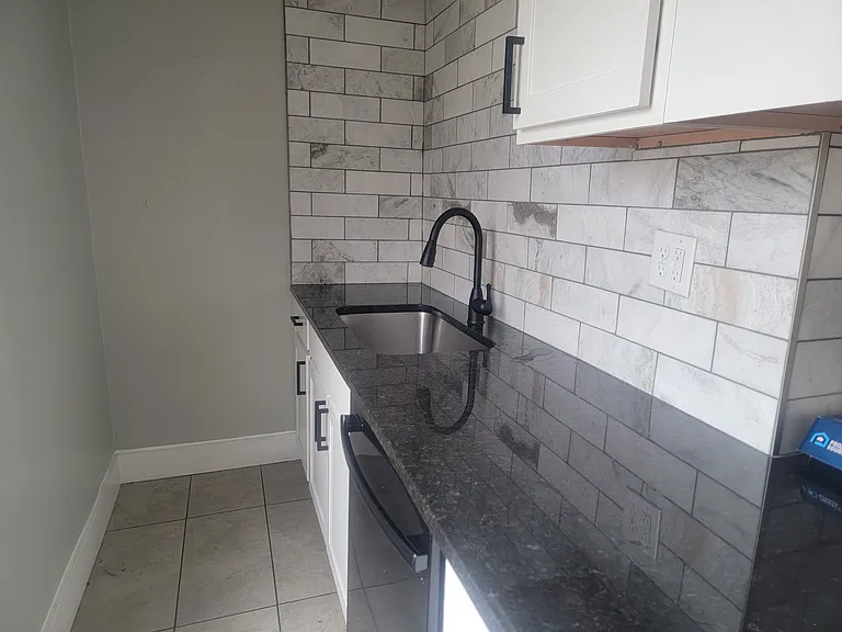 751 Wager St — Photo 2
