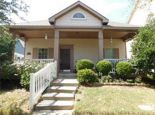1114 Chattahoochee Dr, Aubrey, TX 76227