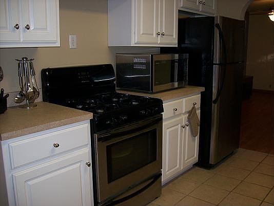 2nd image of 524 Saint Marys Ave