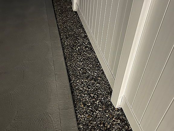 4th image of 17706 Chatfield Ave