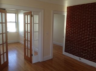 3354 10th St #2, Astoria, NY 11106
