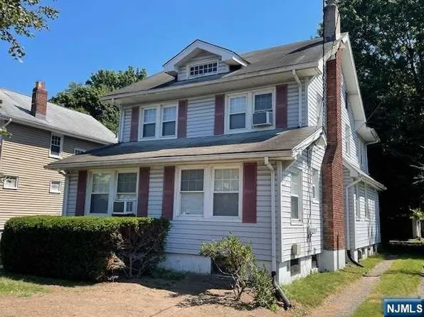 365 Beech St, Teaneck, NJ 07666