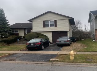 18115 Fountainbleau Dr, Hazel Crest, IL