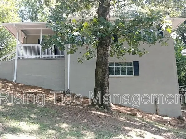 3011 Devon Rd, Bessemer, AL 35023