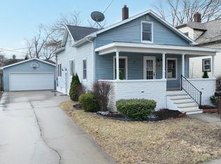 1908 Prairie St, Essexville, MI 48732