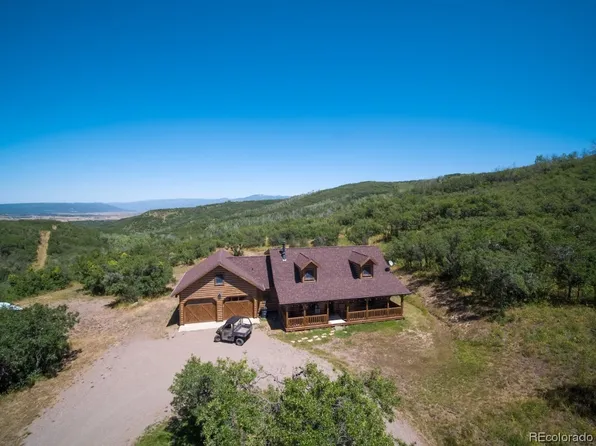 30050 Hibbert Ln, Oak Creek, CO 80467