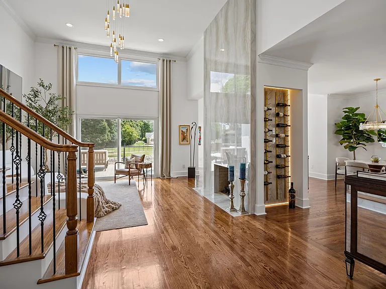 7322 Swansea Ln — Photo 46
