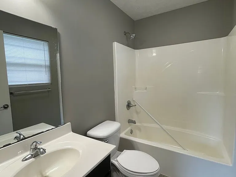1329 Sourgum Ln — Photo 12