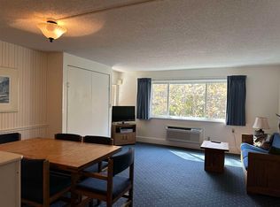 Black Bear Lodge, Waterville Valley, NH 03215