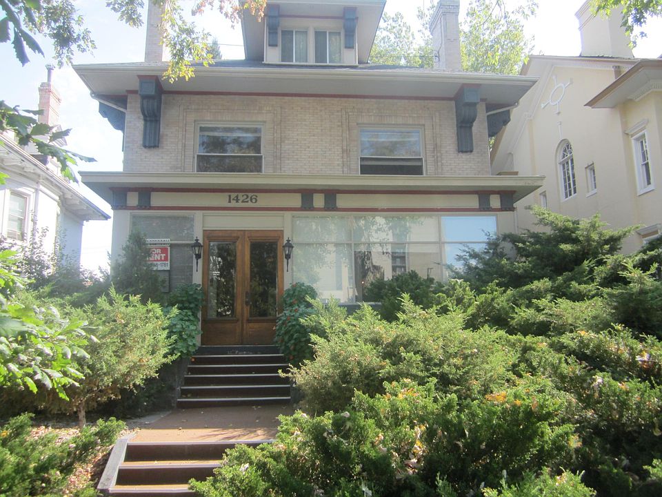 1st image of 1426 N High St #3