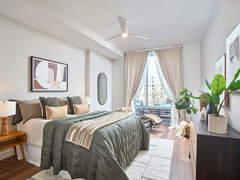 214 Hunt St #306 — Photo 11