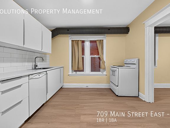 5th image of 709 Main St E #1