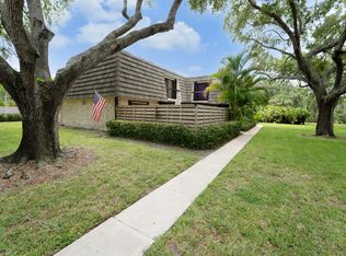 505 5th Ter, Palm Beach Gardens, FL 33418