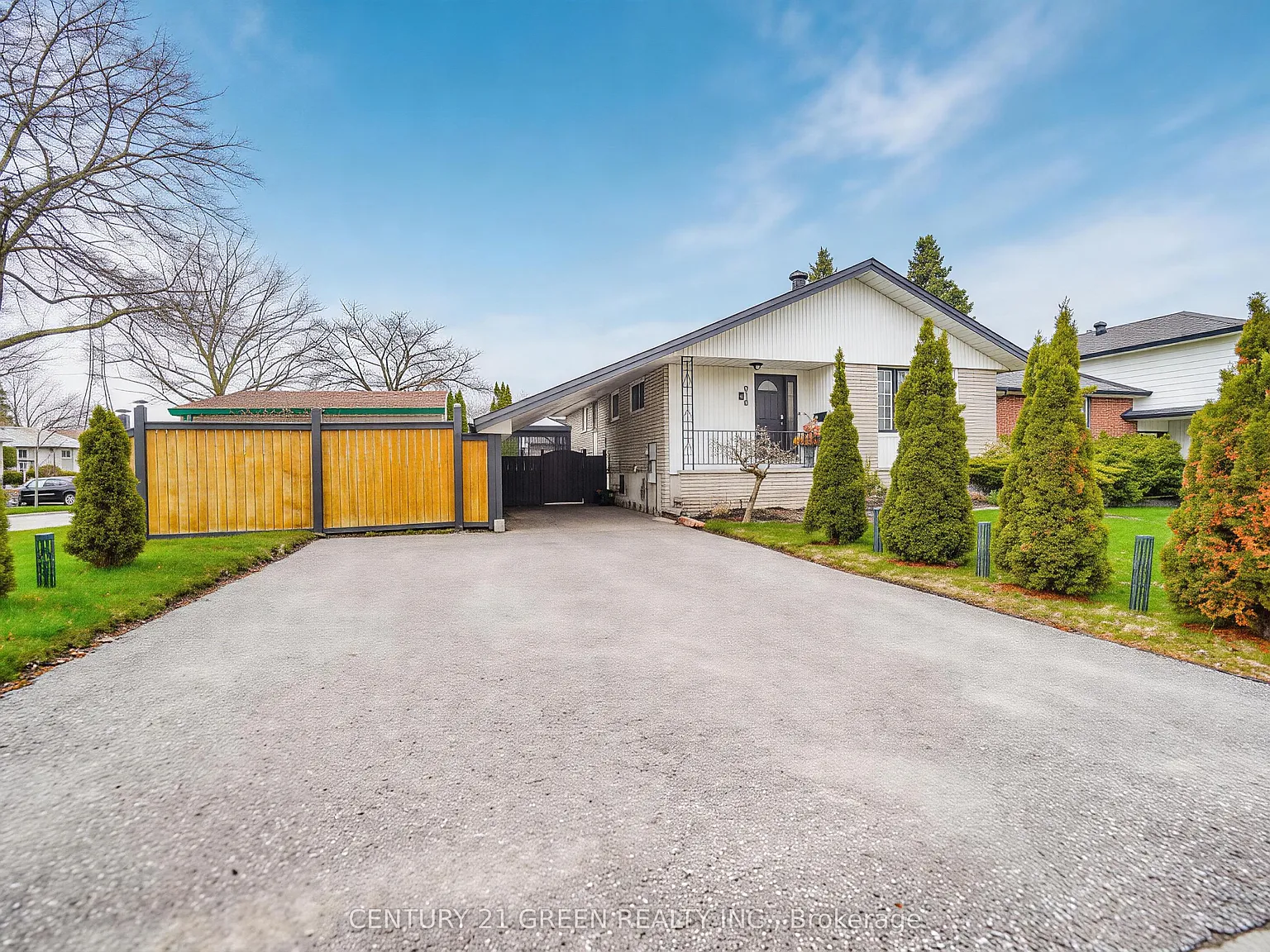 3 bed, $2,300 — Photo 4