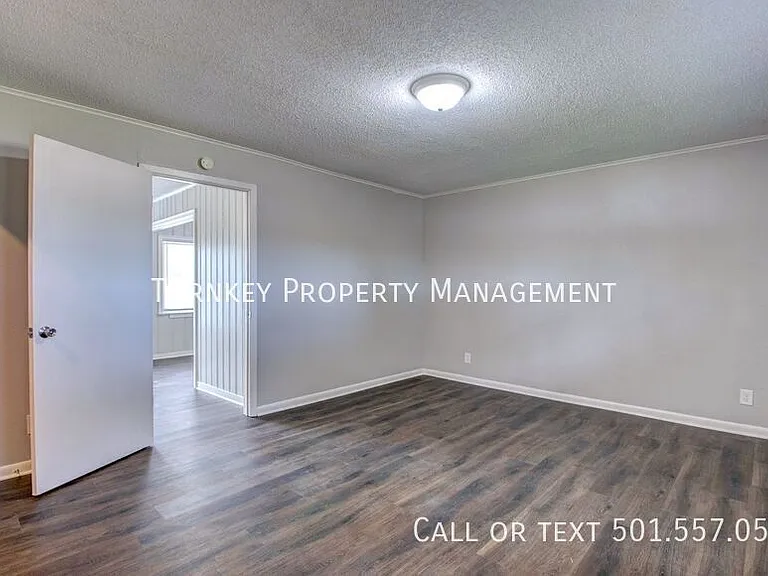 1303 Overview Dr — Photo 9