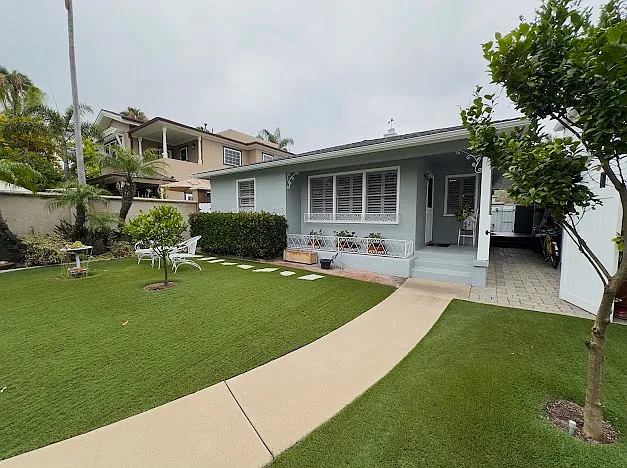 413 J Ave — Photo 3