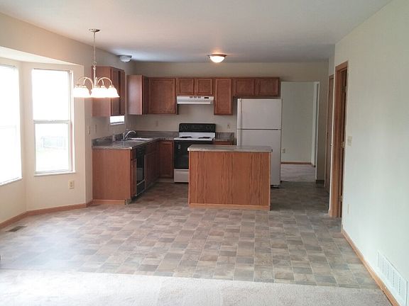 4th image of 9317 Harness Ct NW