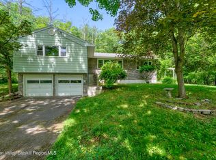 27 Arnold Dr, Hurley, NY 12498