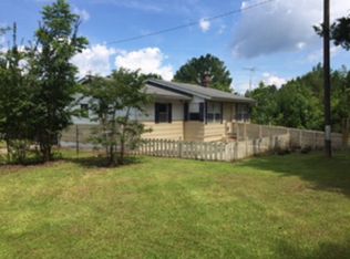 1615 Toole Cir, Chipley, FL 32428