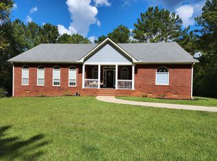 327 Douglas Creek Rd, Flovilla, GA 30216