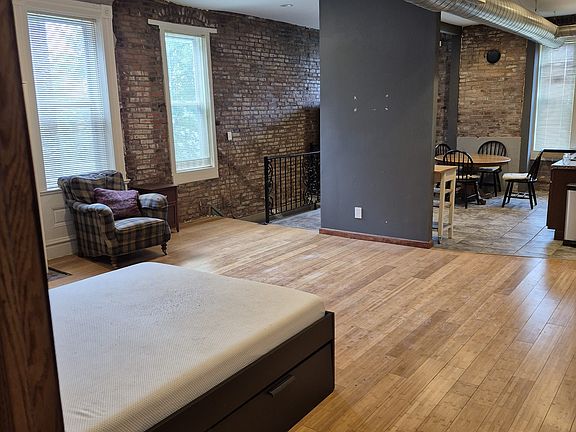 Main room of studio.