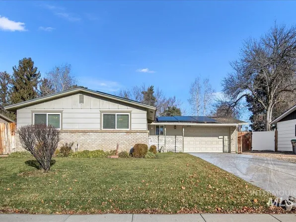 6300 W Grandview Dr, Boise, ID 83709