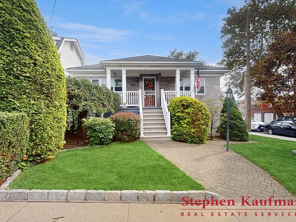 1452 Waring Ave, Bronx, NY 10469