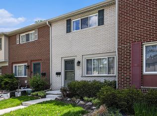 3240 Williamsburg Rd, Ann Arbor, MI 48108