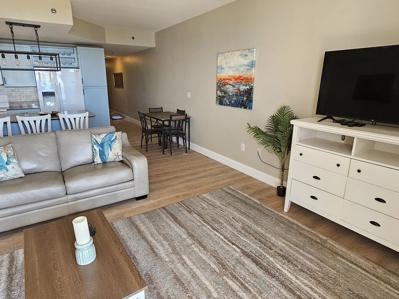 1 bed, 1047 sqft, $2,400 — Photo 3