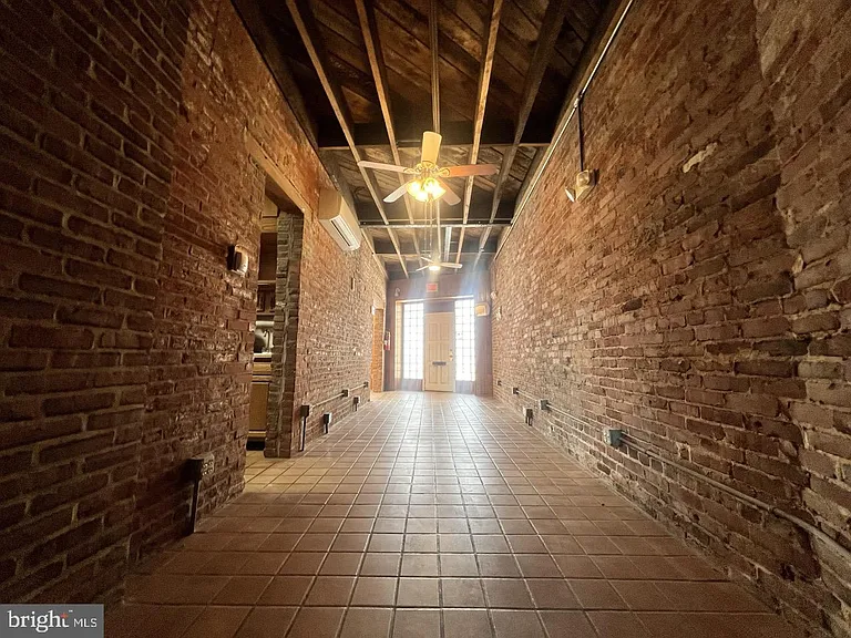 144 W Patrick St #6 — Photo 12