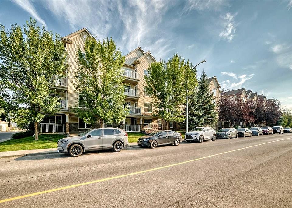 1st image of 2000 S Applevillage Ct SE #411