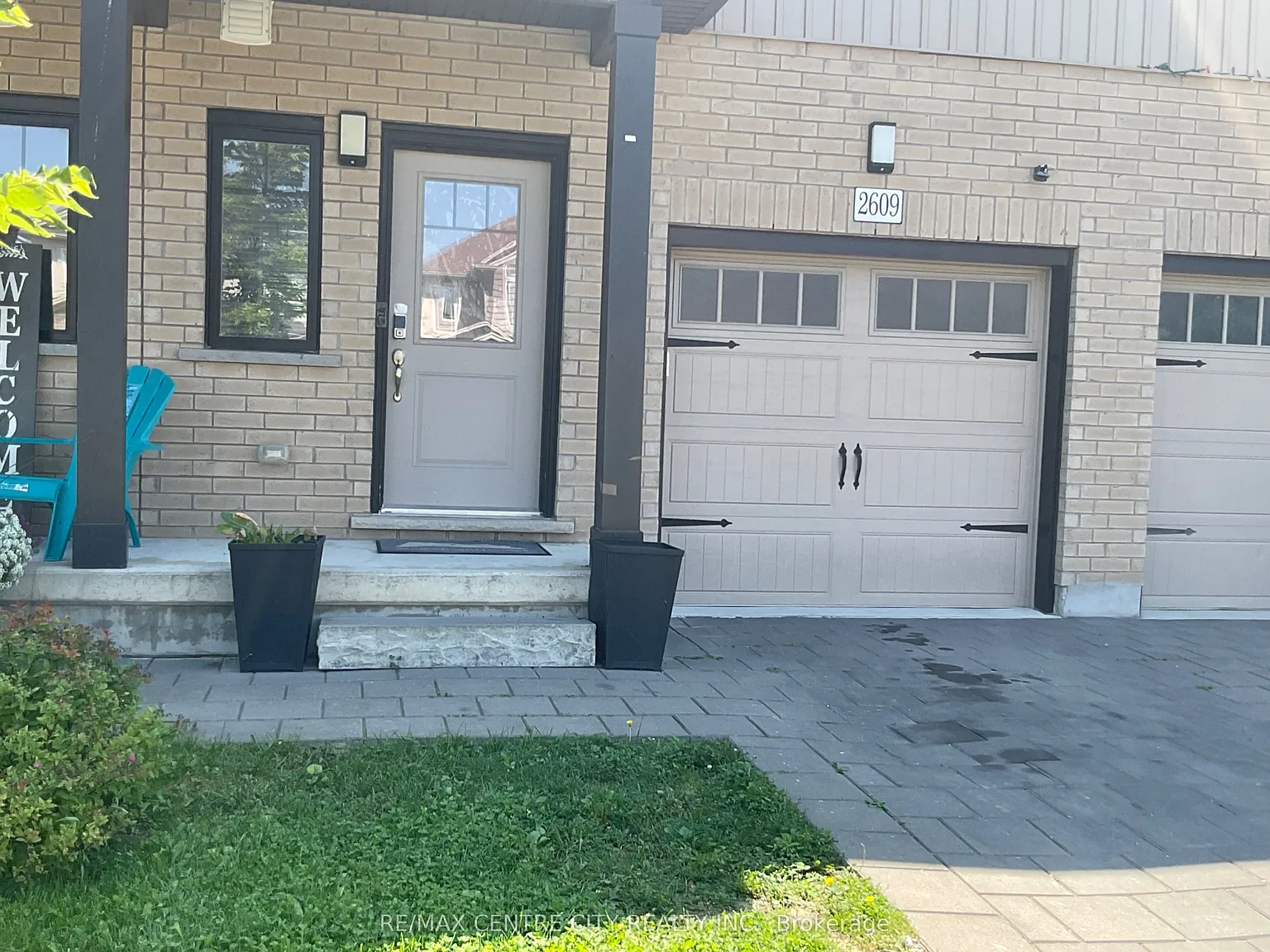 3 bed, $2,500 — Photo 2