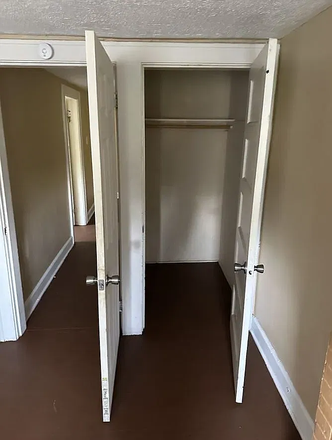 3 bed, 1120 sqft, $1,450 — Photo 1