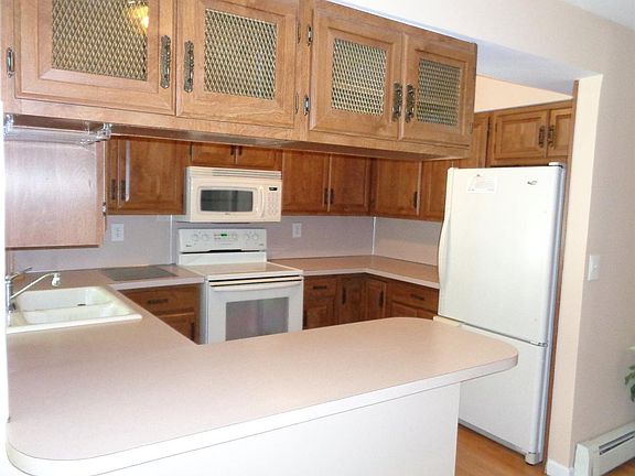 3rd image of 5153 Green Arbor Dr