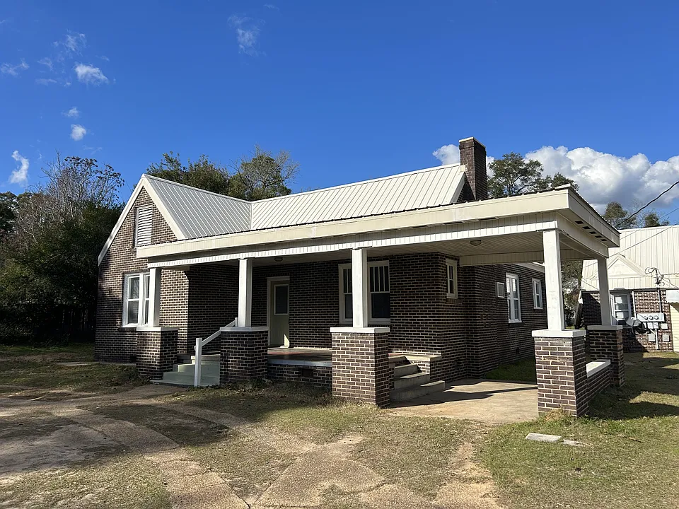 445 E Eufaula St