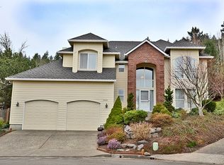 5450 Bay Creek Dr, Lake Oswego, OR 97035