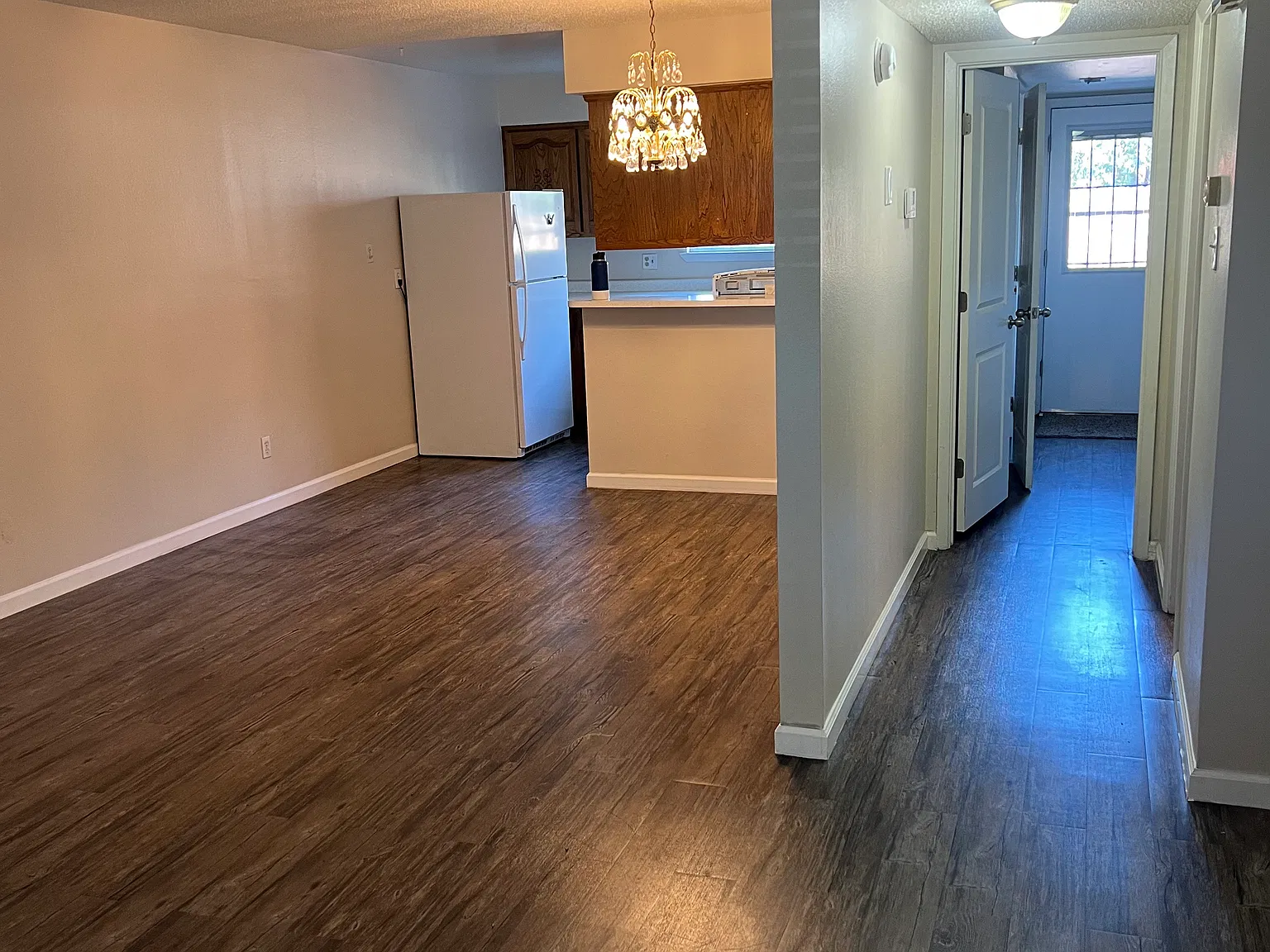2 bed, 1350 sqft, $1,500 — Photo 3
