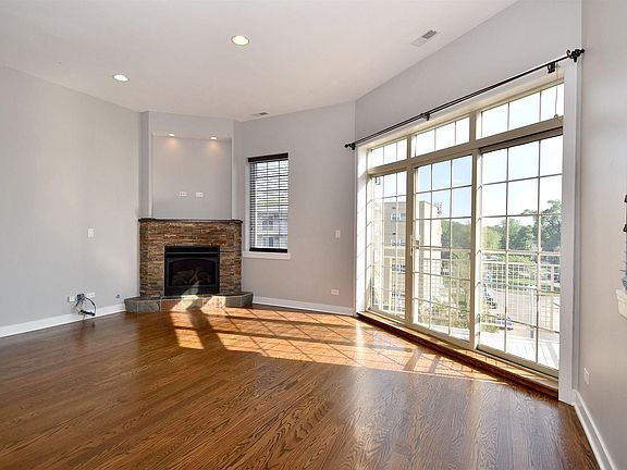4th image of 7934 W Grand Ave APT 4W