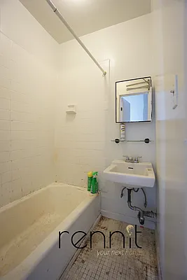 Rented by Rennit Inc. | media 9
