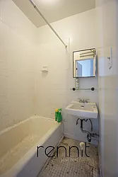 Rented by Rennit Inc.