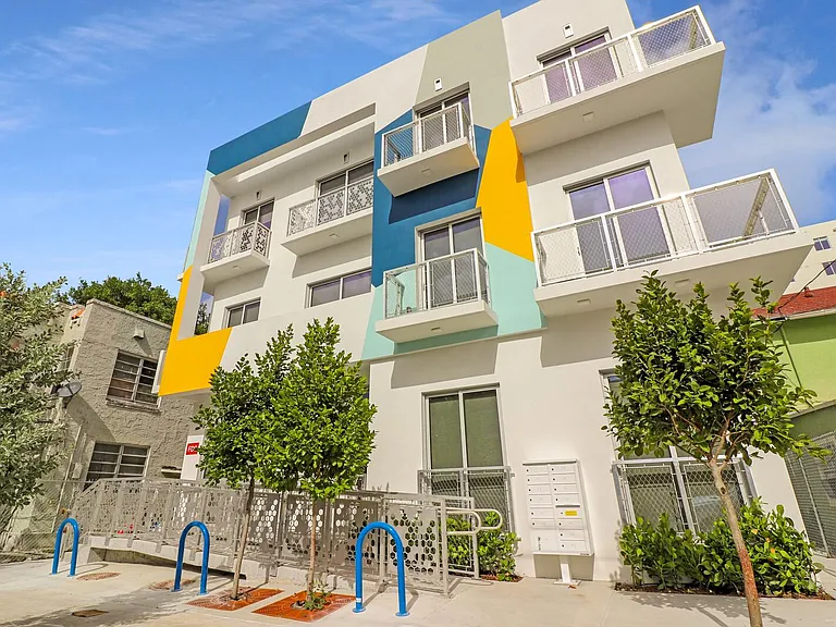 AERIE Apartments — Photo 36
