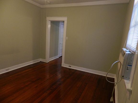 4th image of 330 N Bernadotte St
