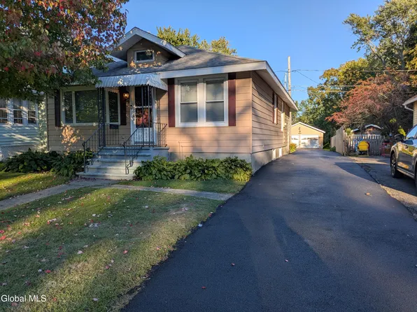 9 Lighthall Avenue, Cohoes, NY 12047