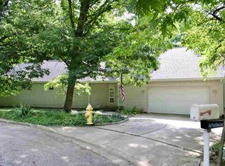 112 Blackhawk Ct, East Peoria, IL 61611