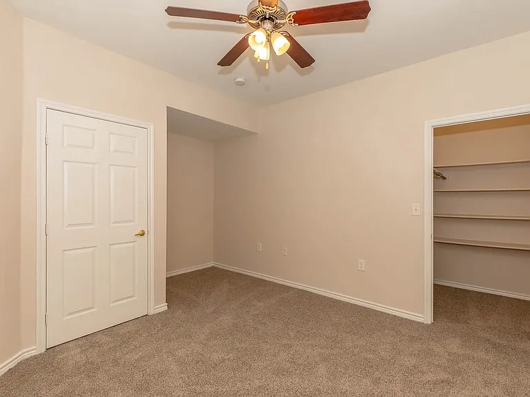 Amelia Parc Sr II — Photo 27