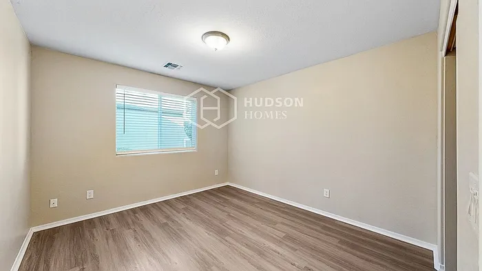 8107 S 5th Ave — Photo 19