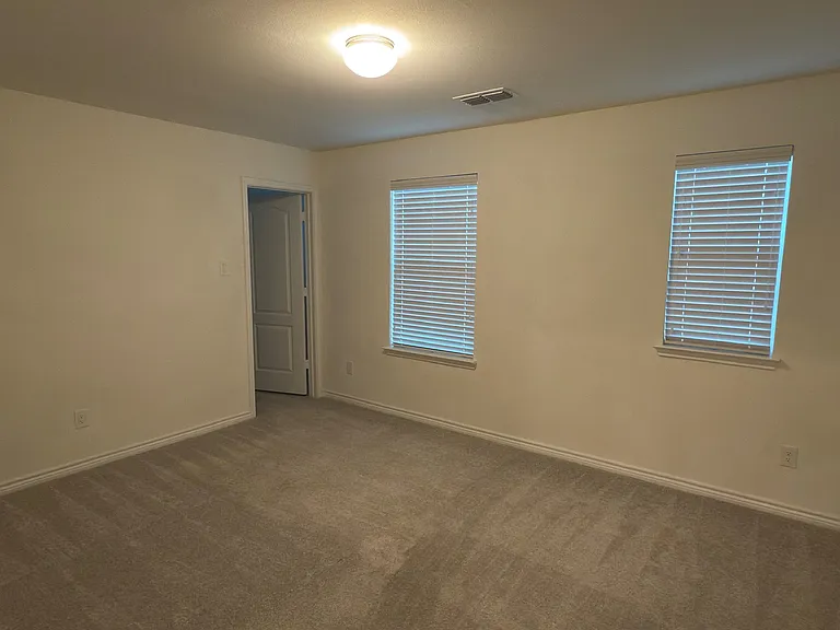 3681 Keechi Creek Dr #1 — Photo 28