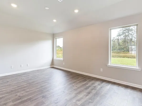 170 Stable Dr, Opelousas, LA 70570