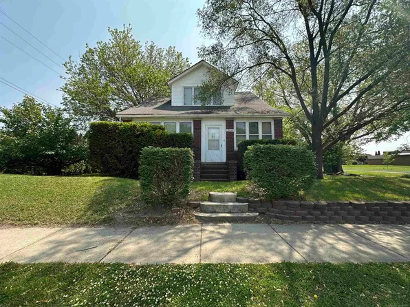 39044 Dodge Park Rd, Sterling Heights, MI 48313